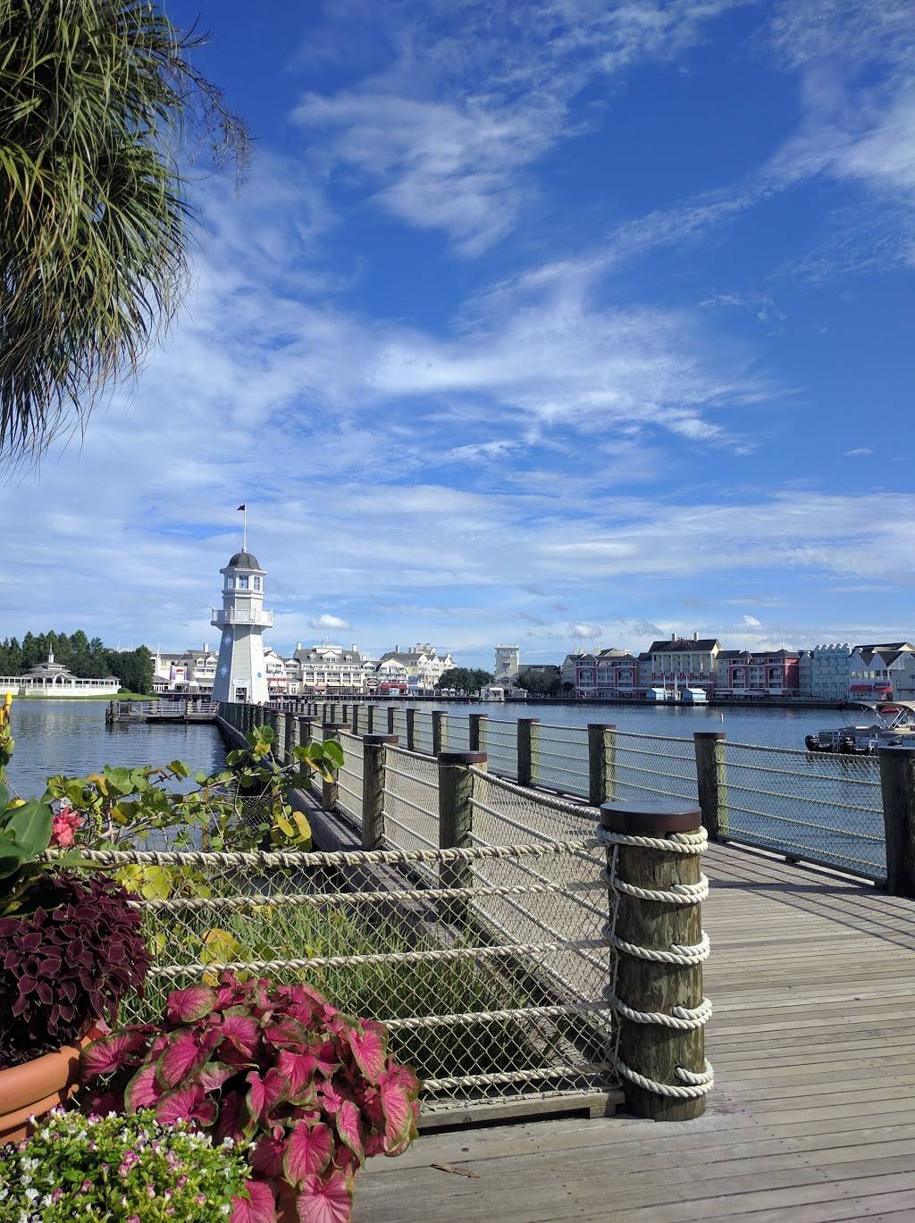 Beach Club Marketplace | restaurant | 1800 Epcot Resorts Blvd, Lake Buena Vista, FL 32830, USA | 4079395277 OR +1 407-939-5277