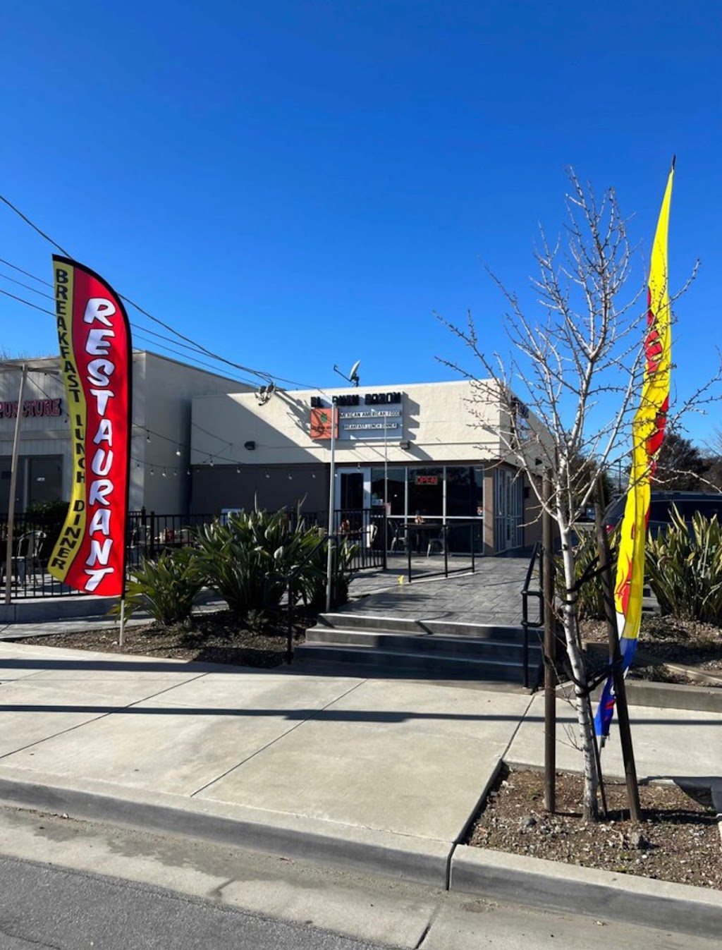 El Buen Sazón | restaurant | 995 Saratoga Ave, San Jose, CA 95129, USA | 4083202619 OR +1 408-320-2619