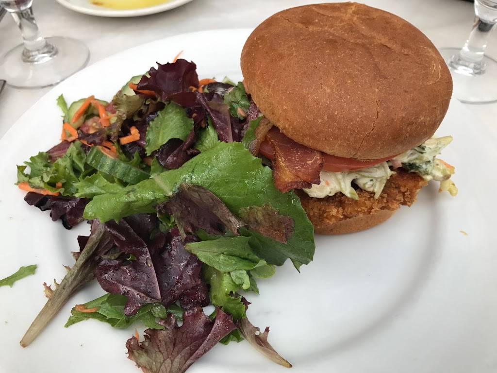 Beacon Bar & Grill | restaurant | 1615 Rhode Island Ave NW, Washington, DC 20036, USA | 2028721126 OR +1 202-872-1126