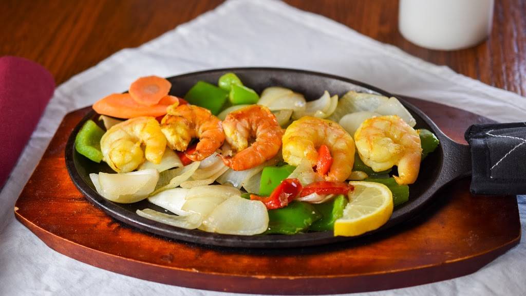 Indias Kitchen II | restaurant | 8236 S Holly St, Centennial, CO 80122, USA | 3034880101 OR +1 303-488-0101