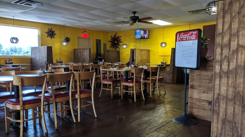 Pepes Mexican Restaurant | restaurant | 1110 S Main St, Mt Pleasant, TN 38474, USA | 9313255512 OR +1 931-325-5512