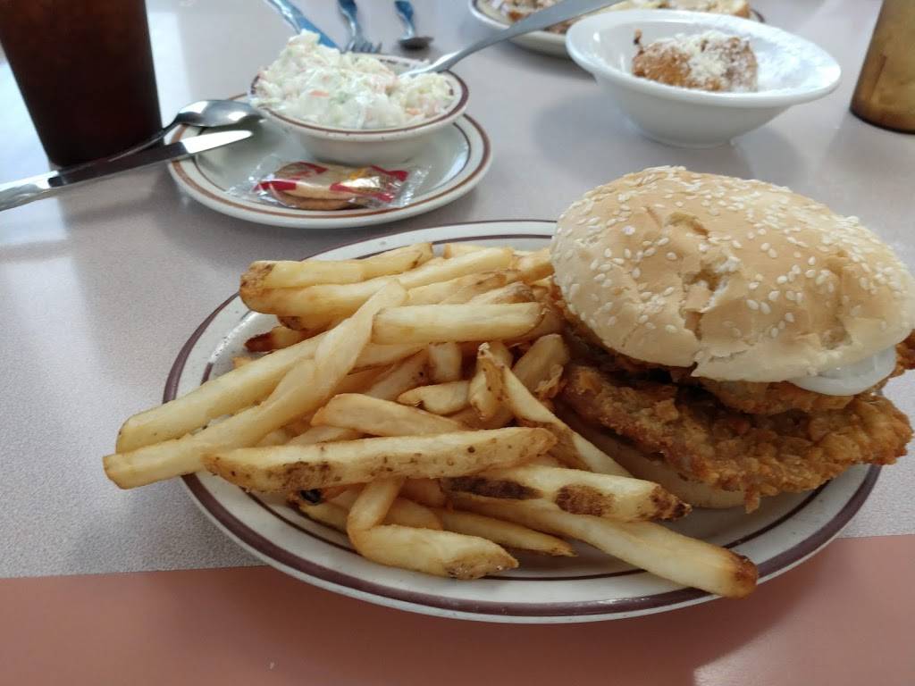 Jubilee Cafe | restaurant | 7203 N Kickapoo-Edwards Rd, Edwards, IL 61528, USA | 3096917778 OR +1 309-691-7778