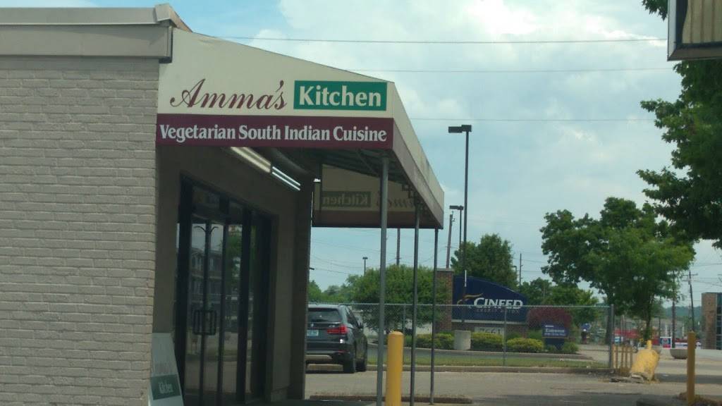 Ammas Kitchen | restaurant | 7633 Reading Rd, Cincinnati, OH 45237, USA | 5138212021 OR +1 513-821-2021