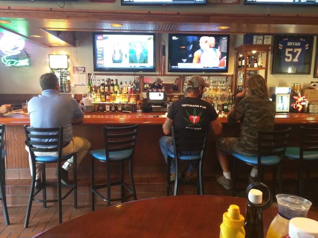 Copper Monkey West | restaurant | 14209 W Newberry Rd, Newberry, FL 32669, USA | 3523636338 OR +1 352-363-6338