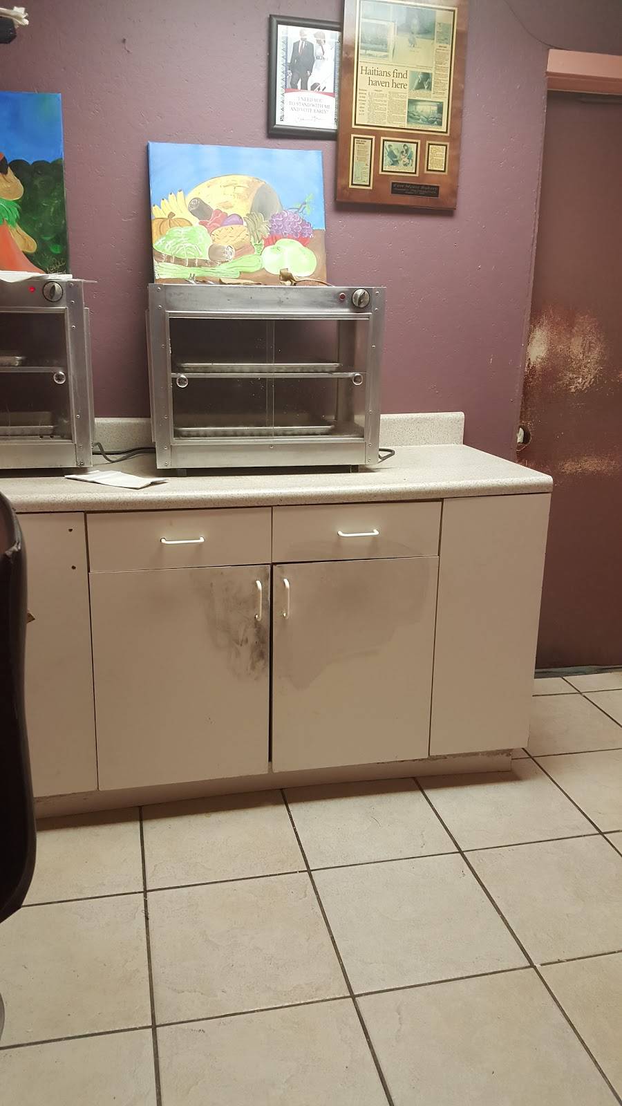 Merci, Cheri | meal takeaway | 2256 Fowler St #1, Fort Myers, FL 33901, USA | 2397035094 OR +1 239-703-5094