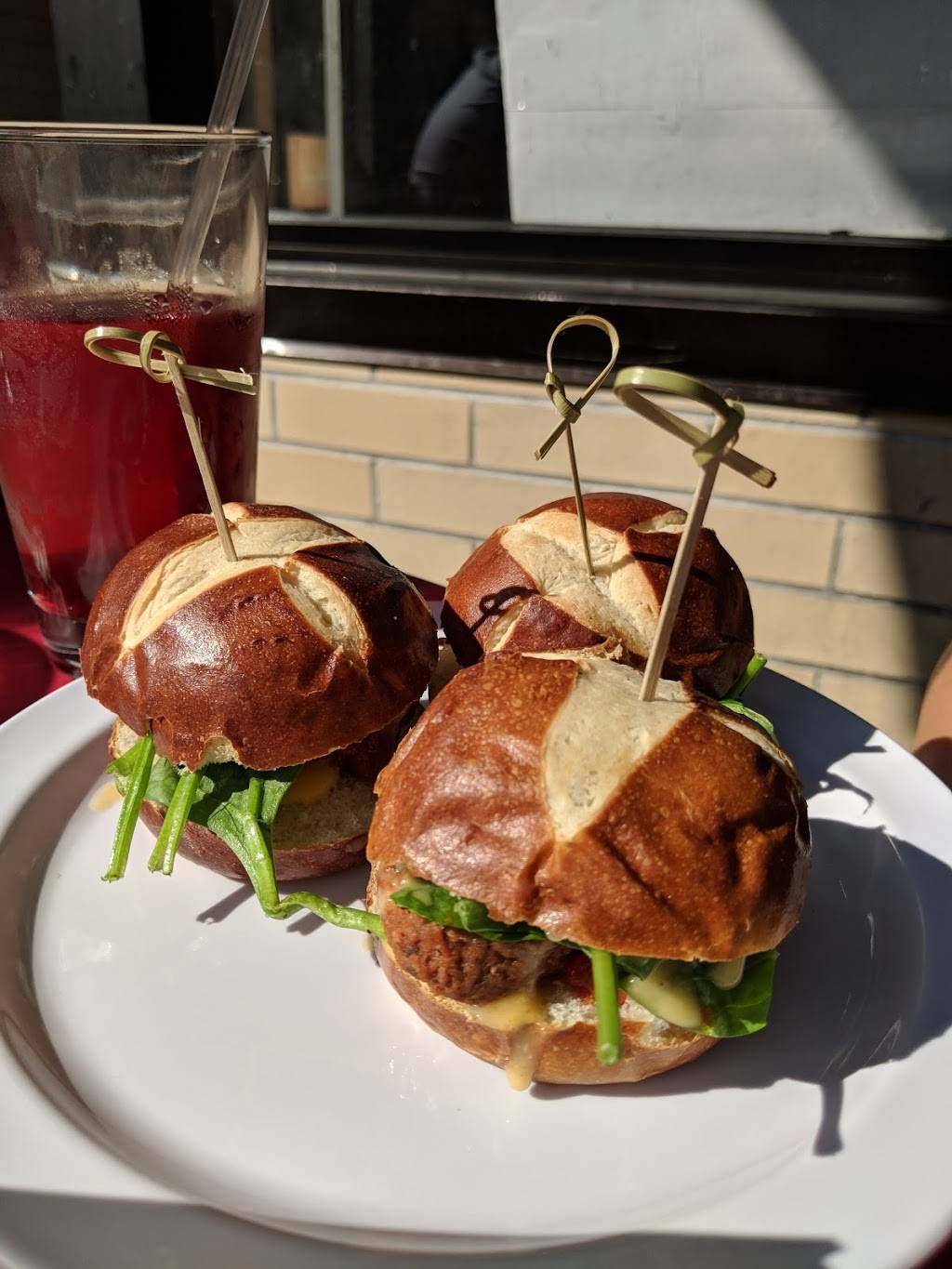 Greedi Vegan | restaurant | Fl STORE, 1031 Bergen St, Brooklyn, NY 11216, USA | 3476277900 OR +1 347-627-7900