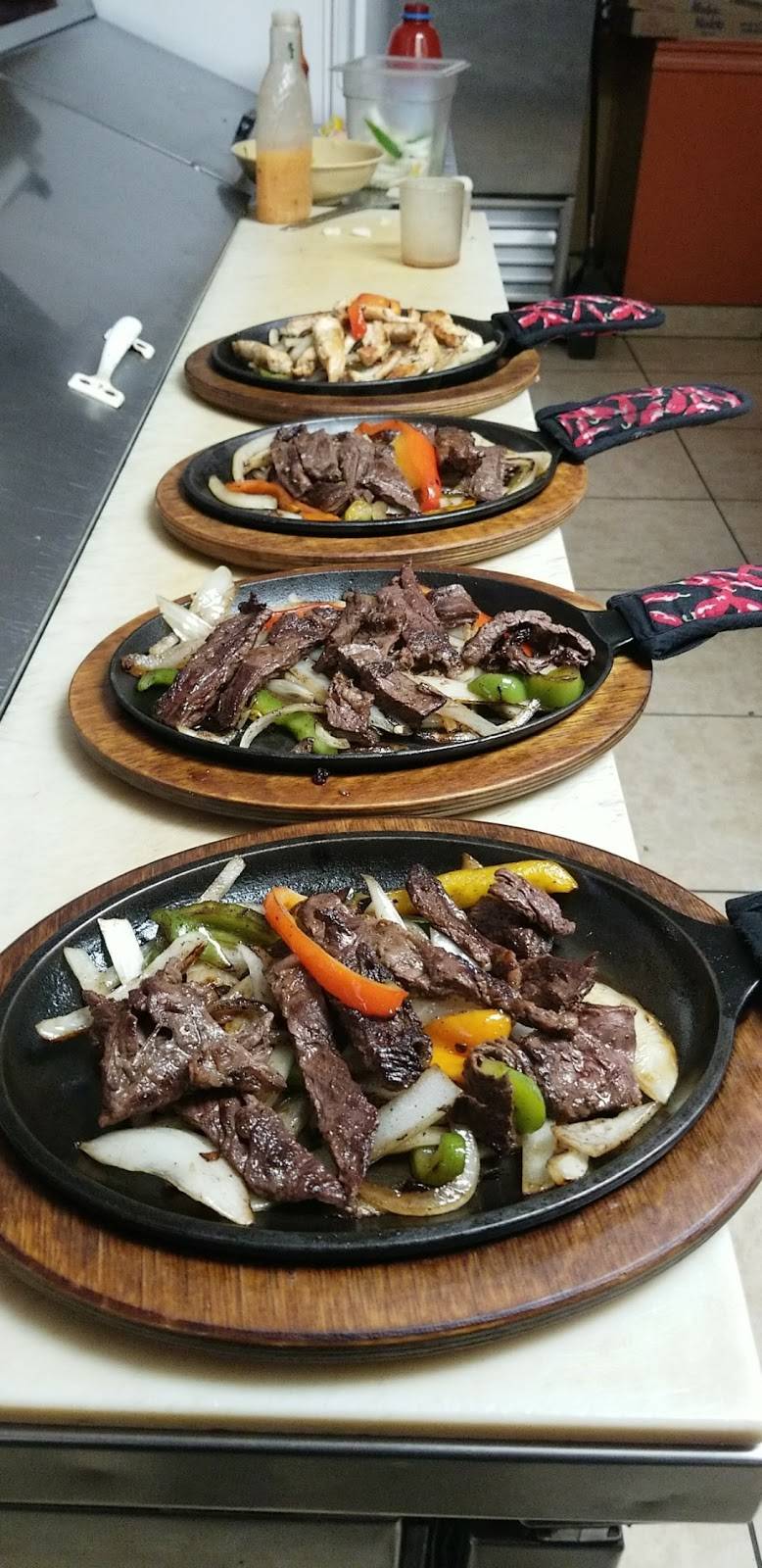 El Michoacano | restaurant | 5 El Camino Real, Greenfield, CA 93927, USA | 8316742378 OR +1 831-674-2378