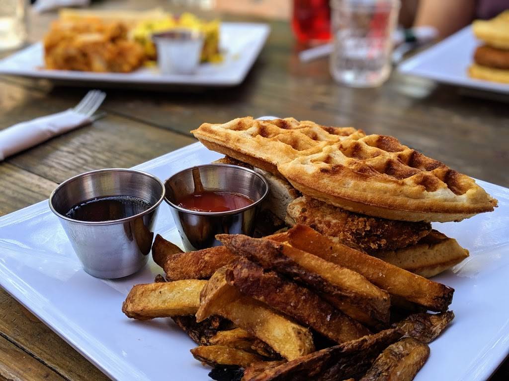 VegeNation | restaurant | 616 E Carson Ave #120, Las Vegas, NV 89101, USA | 7023668515 OR +1 702-366-8515