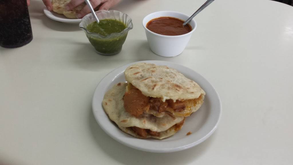 El Taquito | restaurant | 1010 S Mobberly Ave, Longview, TX 75602, USA | 9032340211 OR +1 903-234-0211