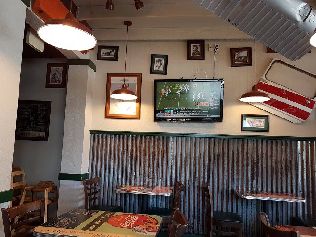 Wingstop | restaurant | 3720 Gosford Rd Ste F, Bakersfield, CA 93309, USA | 6618359464 OR +1 661-835-9464