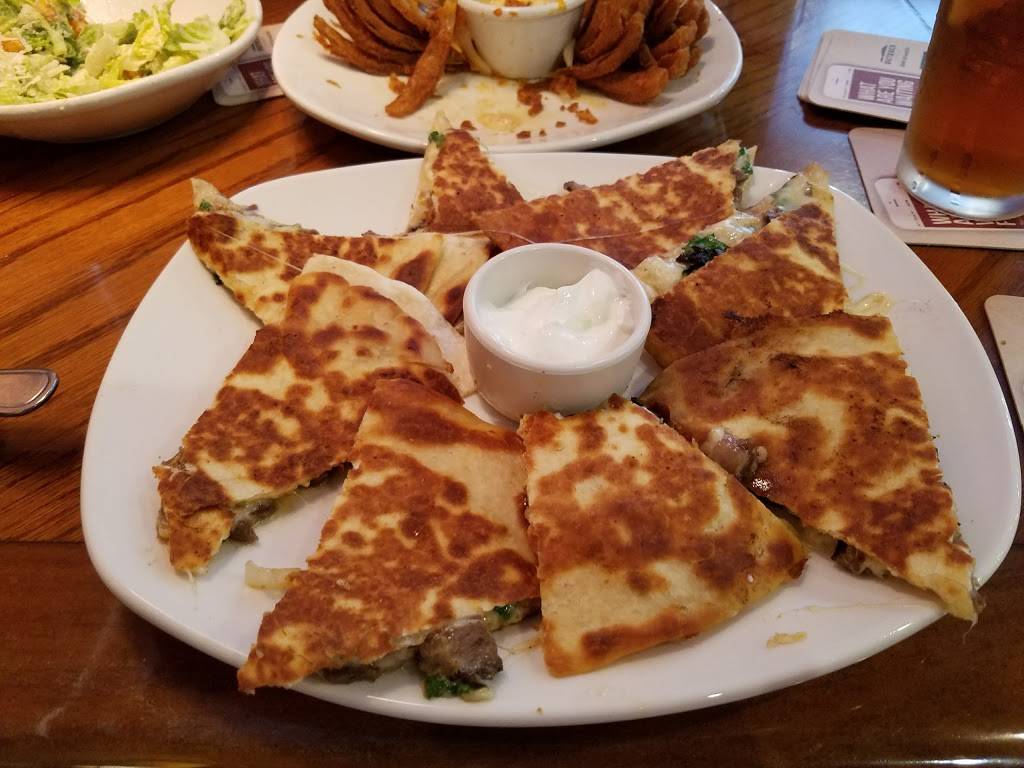 Outback Steakhouse | restaurant | 505 Highland Oaks Dr, Winston-Salem, NC 27103, USA | 3367604329 OR +1 336-760-4329