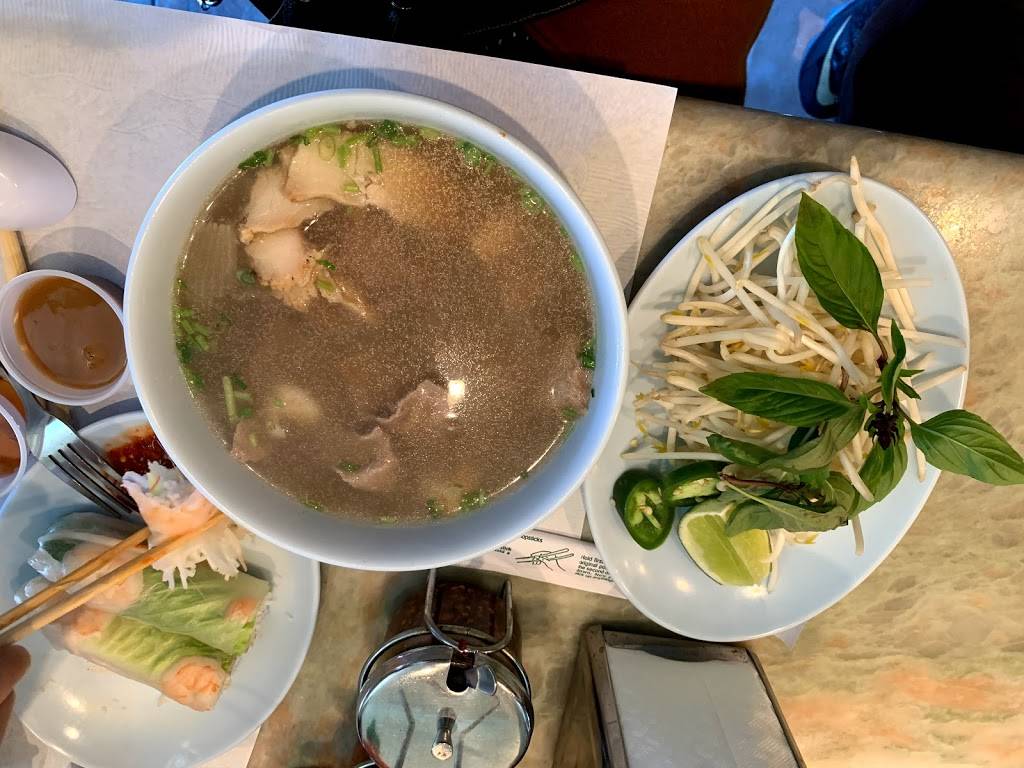 Noodle Bar | restaurant | 1944 Fremont Blvd, Seaside, CA 93955, USA | 8313920210 OR +1 831-392-0210