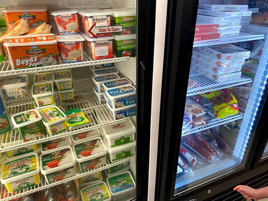 Caravan Mideastern Foods | restaurant | 2817 N Country Club Rd, Tucson, AZ 85716, USA | 5203236808 OR +1 520-323-6808