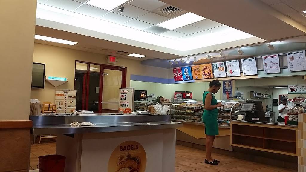 Krispy Kreme | bakery | 32999 S Dixie Hwy, Florida City, FL 33034, USA | 3052450595 OR +1 305-245-0595