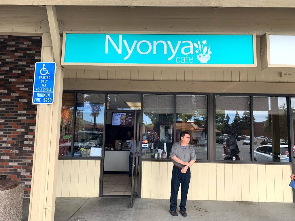 Nyonya Cafe | restaurant | 5321 Hopyard Rd, Pleasanton, CA 94588, USA | 9254257228 OR +1 925-425-7228