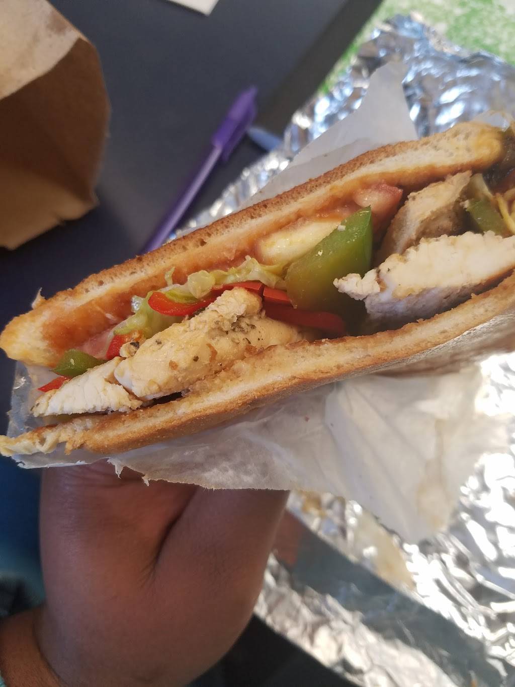 Mirador | restaurant | 44 W Kingsbridge Rd, Bronx, NY 10468, USA | 7184503844 OR +1 718-450-3844