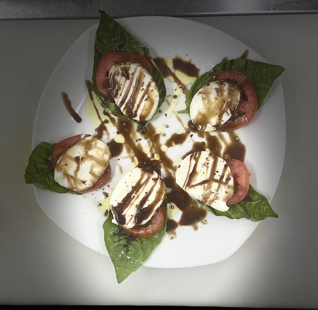 Togos Kitchen Pizza | restaurant | 749 Shadowridge Dr, Vista, CA 92083, USA | 7605977036 OR +1 760-597-7036