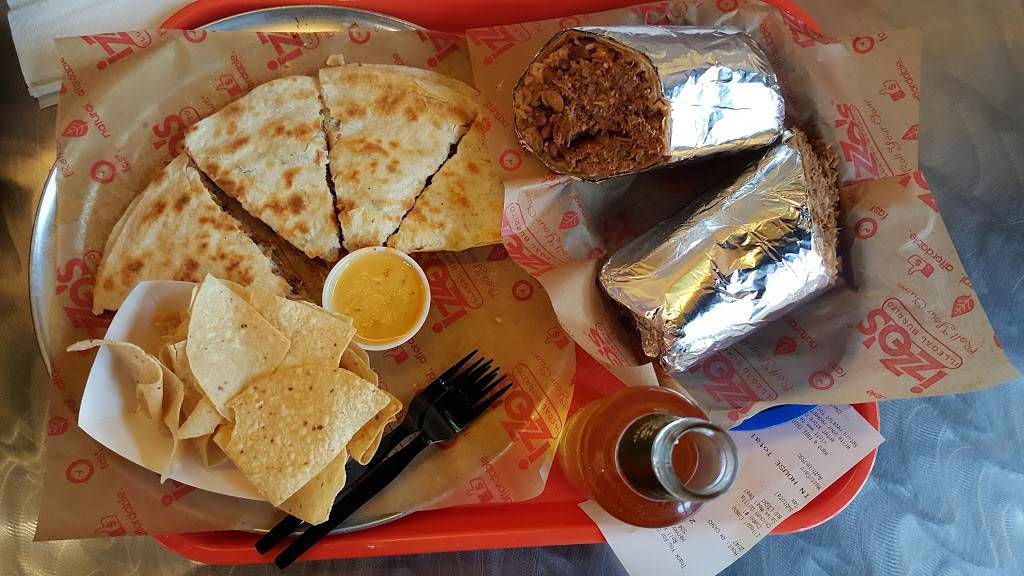 Izzos Illegal Burrito - Harvey | restaurant | 1901 Manhattan Blvd #101, Harvey, LA 70058, USA | 5045706077 OR +1 504-570-6077