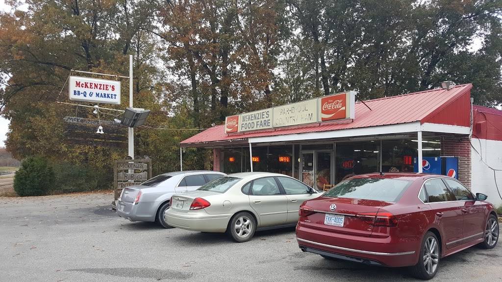 Mckenzies BBQ | restaurant | 2857 Airways Blvd, Jackson, TN 38301, USA | 7314249650 OR +1 731-424-9650