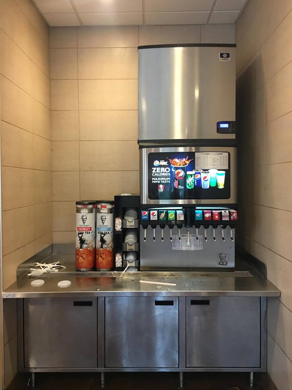 KFC | restaurant | 501 Gordonsville Hwy, Gordonsville, TN 38563, USA | 6156831050 OR +1 615-683-1050