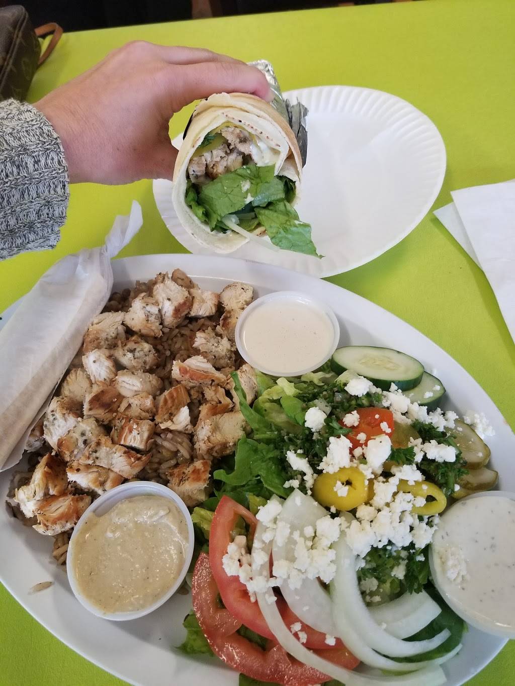 International Pocket Cafe | restaurant | 52 E Main Rd, Middletown, RI 02842, USA | 4018478900 OR +1 401-847-8900