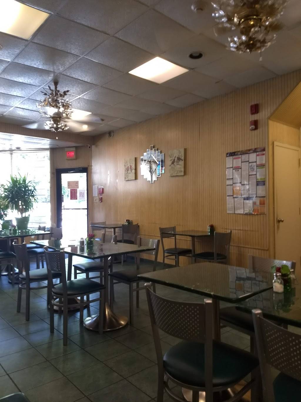 Julians Soul Food | restaurant | 1320 W Olney Ave, Philadelphia, PA 19141, USA | 2159272224 OR +1 215-927-2224