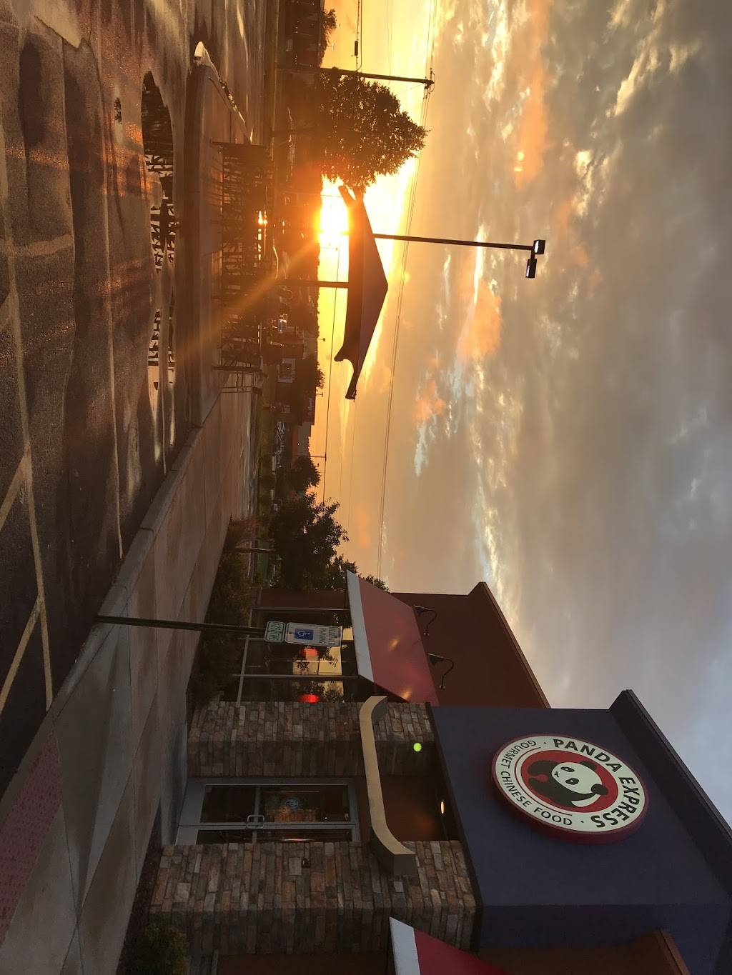 Panda Express | restaurant | 2476 N Richmond Rd, McHenry, IL 60051, USA | 8153448028 OR +1 815-344-8028