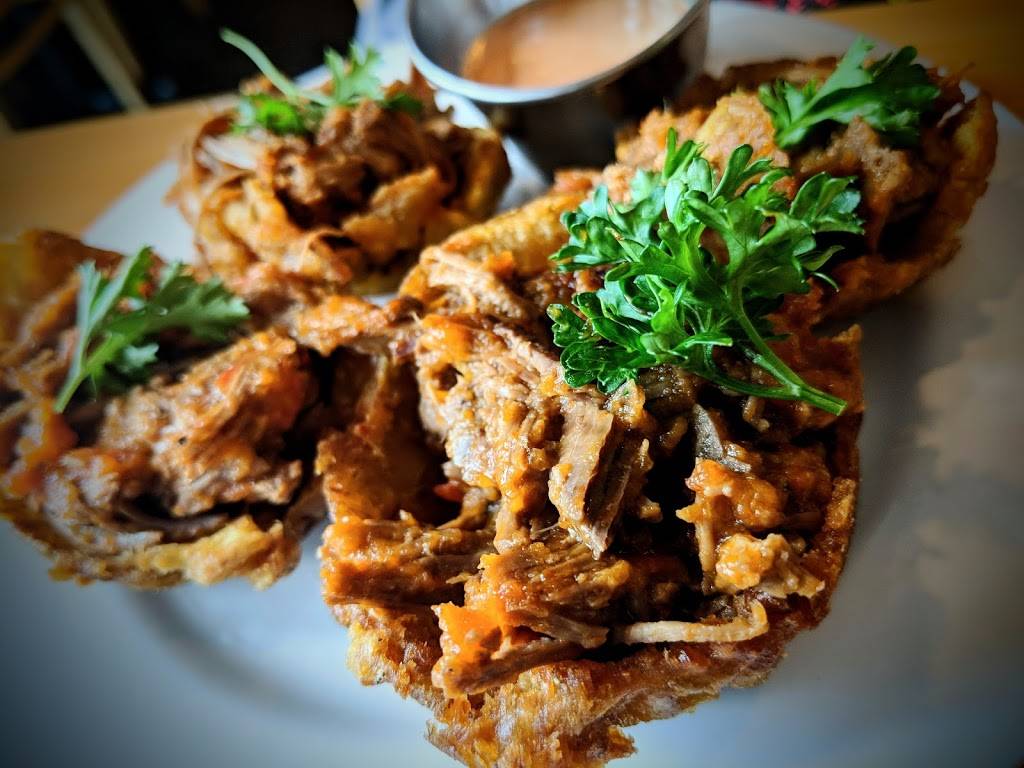 Empanada’s Factory Latin Fusion | restaurant | 8060 Philips Hwy, Jacksonville, FL 32256, USA | 9043742620 OR +1 904-374-2620