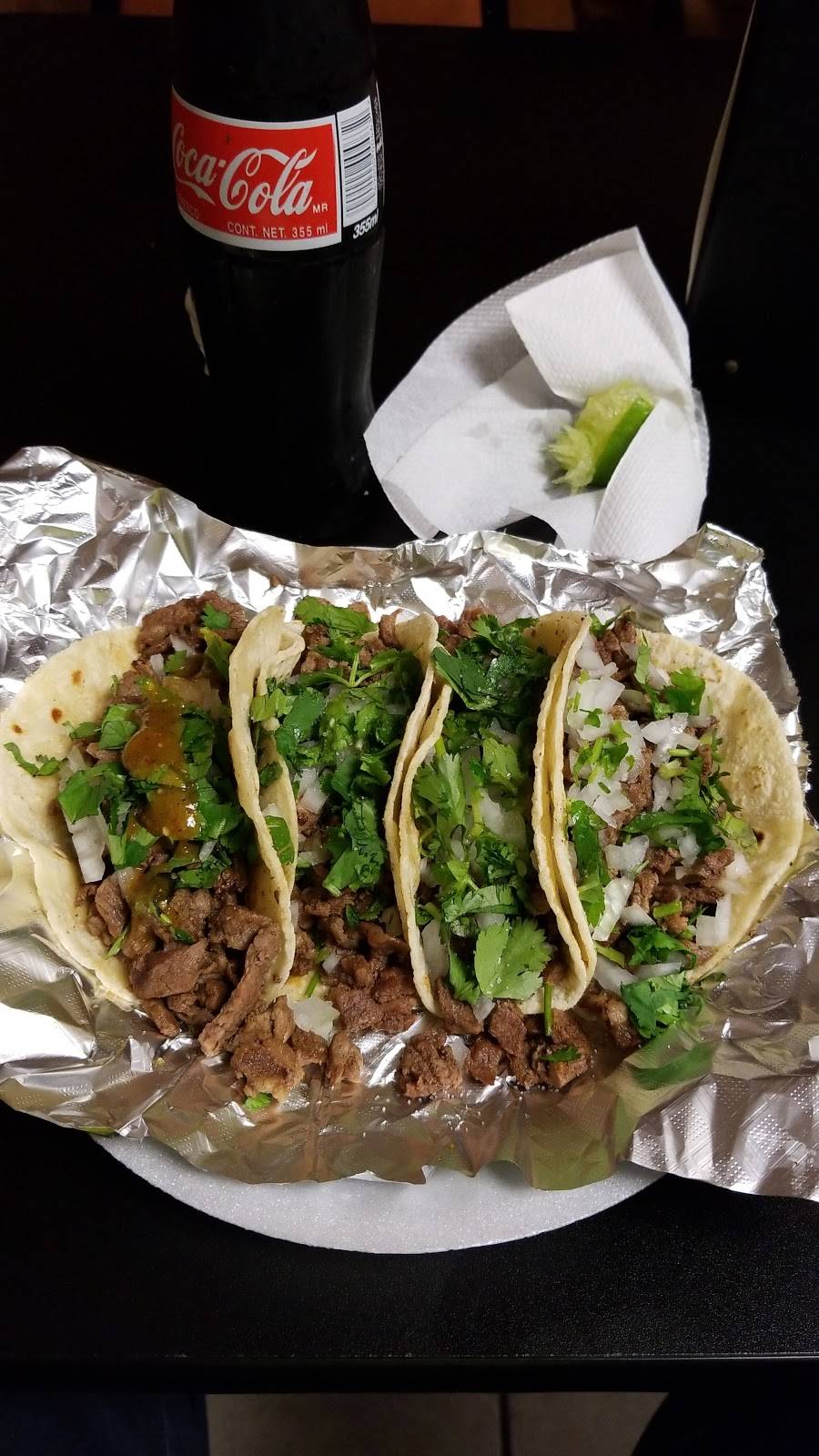 Tacqueria La Bomba | restaurant | 1137 2nd St, Webster City, IA 50595, USA | 5158350632 OR +1 515-835-0632