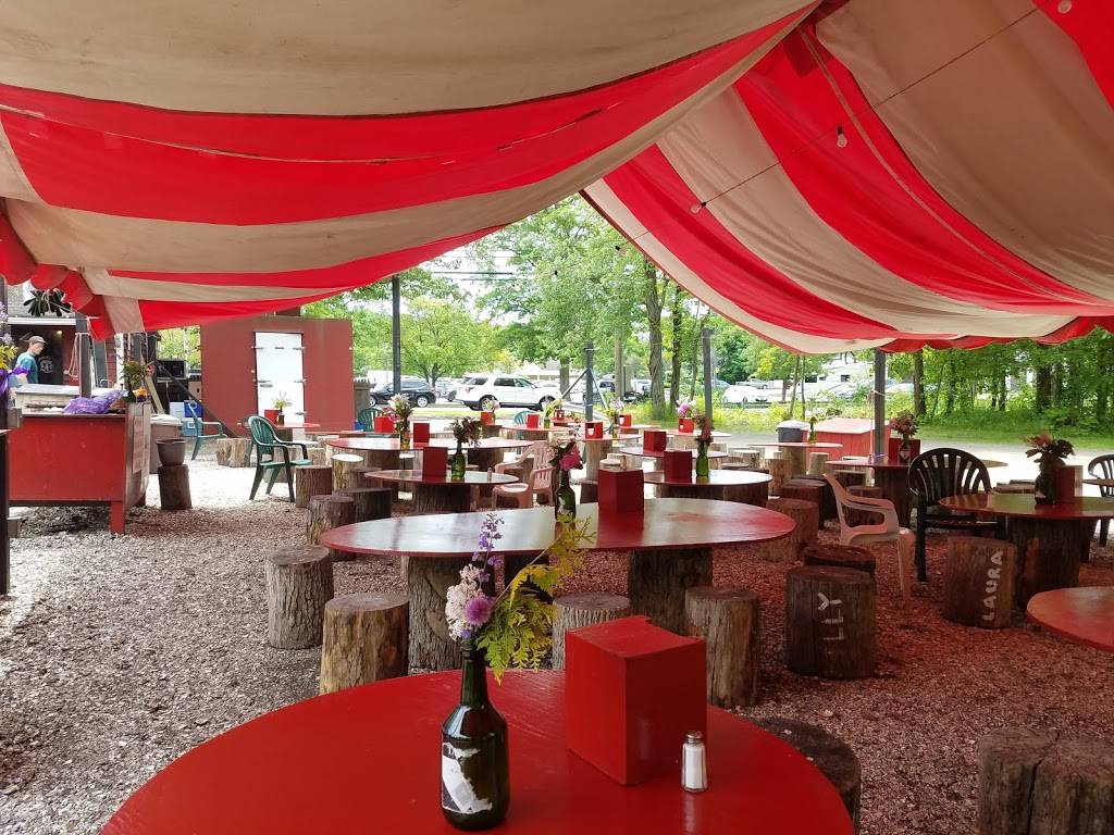 The Place Restaurant | restaurant | 901 Boston Post Rd, Guilford, CT 06437, USA | 2034539276 OR +1 203-453-9276