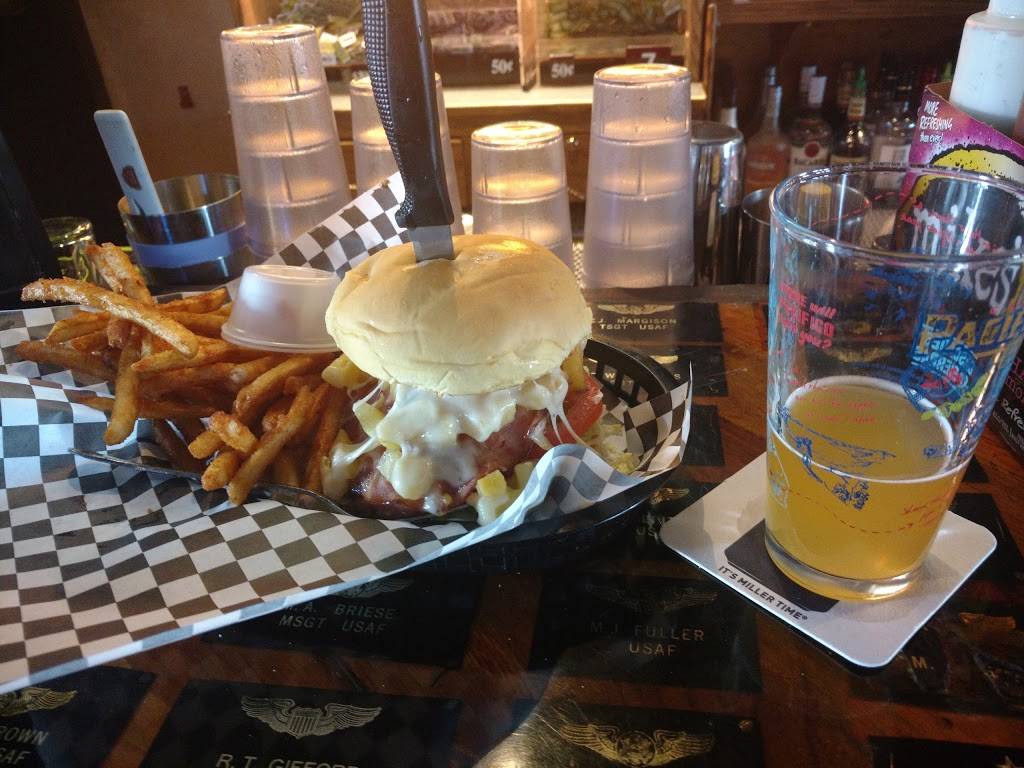 Rollies Tavern | restaurant | 2404 112th St S, Lakewood, WA 98499, USA | 2535827770 OR +1 253-582-7770