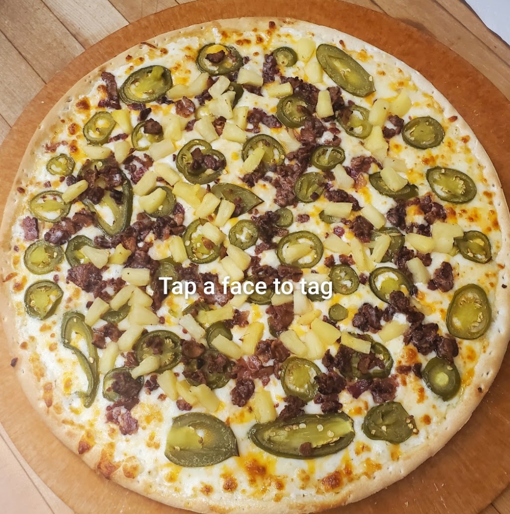 Legend Pizza | restaurant | 215 E 1st St, Powell, WY 82435, USA | 3077545720 OR +1 307-754-5720