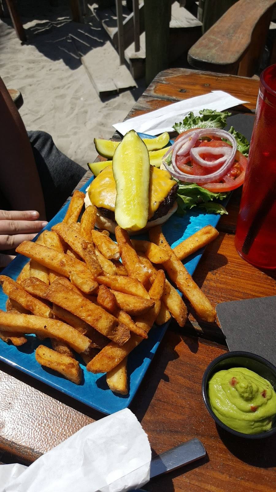 Mambos Beachside Bar & Grill | restaurant | 1300 N Atlantic Ave, Cocoa Beach, FL 32931, USA | 3217832271 OR +1 321-783-2271