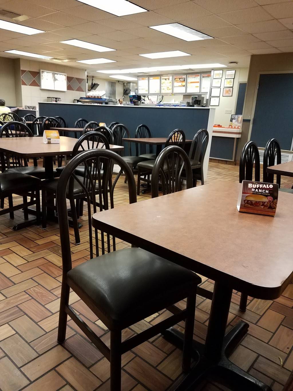 Whataburger | restaurant | 1228 TX-16 S, Graham, TX 76450, USA | 9405493420 OR +1 940-549-3420