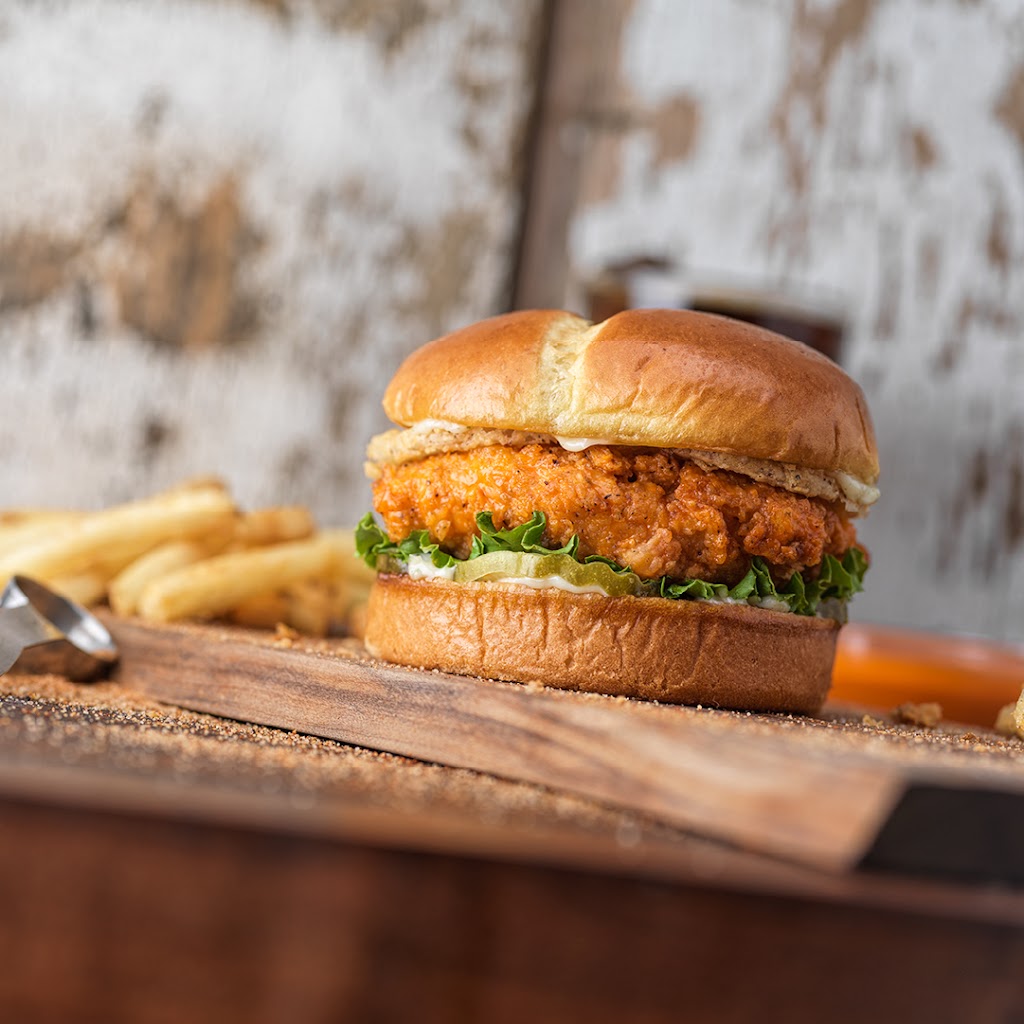 Slim Chickens | restaurant | 601 W Northland Ave, Appleton, WI 54911, USA | 9206666625 OR +1 920-666-6625