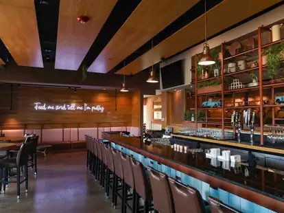 Chef Adriannes Vineyard Restaurant & Bar | restaurant | 11715 Sherri Lane, Miami, FL 33183, United States | 3054088386 OR +1 305-408-8386