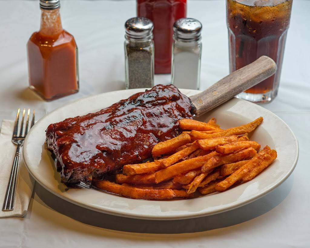 Biggies | restaurant | 430 Route 17 South, Carlstadt, NJ 07072, USA | 2019334000 OR +1 201-933-4000