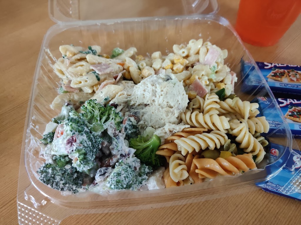 Paradise Salad | restaurant | 401 Shiloh Dr, Laredo, TX 78045, USA | 9567250801 OR +1 956-725-0801