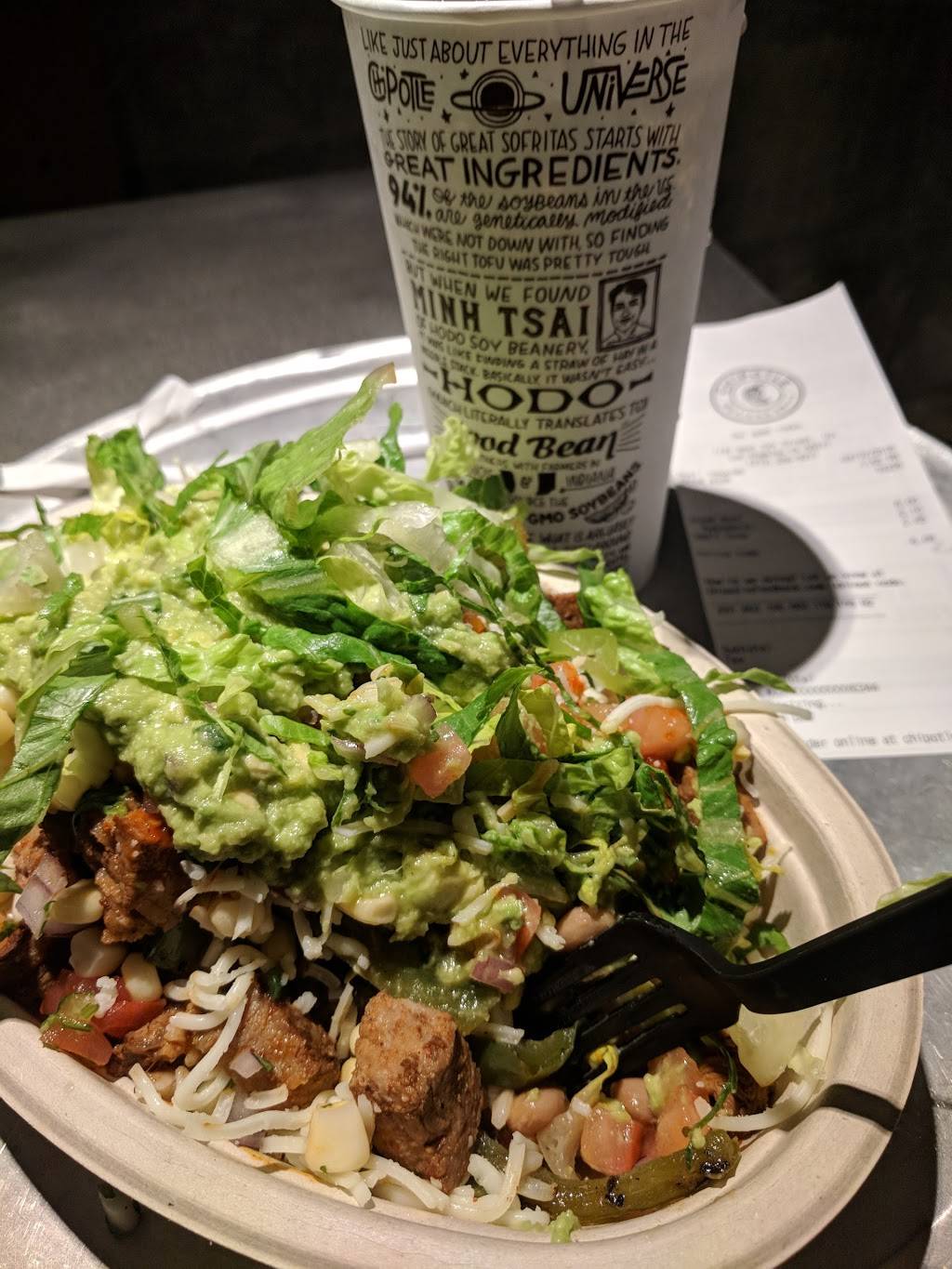 Chipotle Mexican Grill | restaurant | 1122 W 6th St #101, Los Angeles, CA 90017, USA | 2132509277 OR +1 213-250-9277
