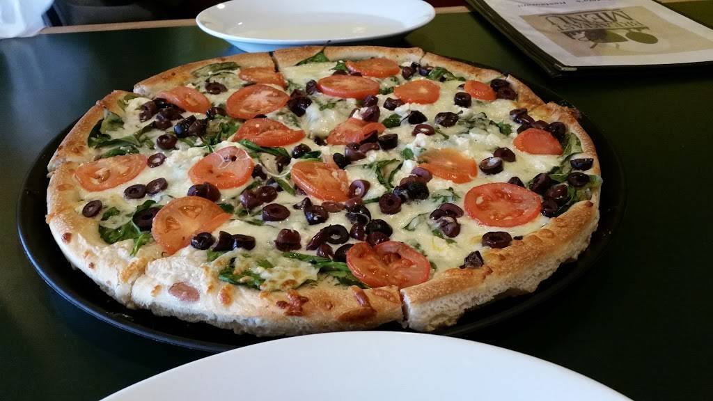 Kozetas | restaurant | 597 Bridgton Rd, Westbrook, ME 04092, USA | 2077977344 OR +1 207-797-7344