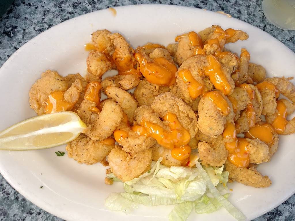 Old Marco Lodge Crab House | restaurant | 401 Papaya St, Goodland, FL 34140, USA | 2396427227 OR +1 239-642-7227