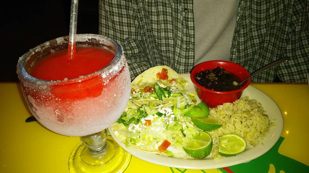 Fuzzys Taco Shop | restaurant | 3501 Towne Crossing Blvd #200, Mesquite, TX 75150, USA | 9726134115 OR +1 972-613-4115