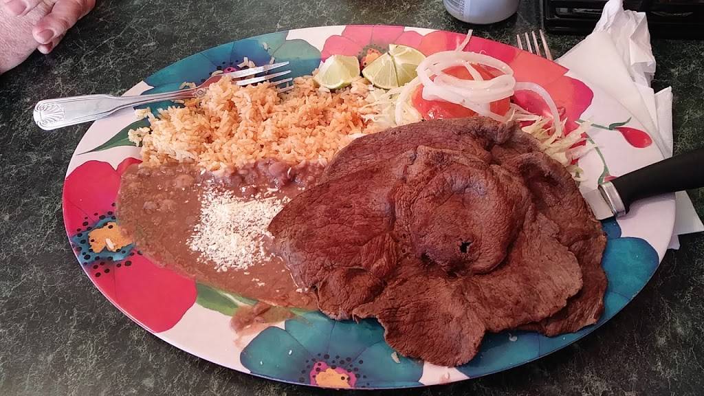 Taqueria La Mexicana | restaurant | 1303 S Main St, Lakeport, CA 95453, USA | 7072633775 OR +1 707-263-3775