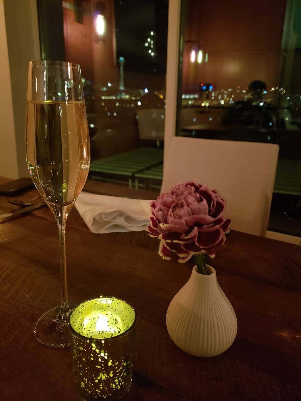 Birch | restaurant | 1001 Fairview Ave N #2250, Seattle, WA 98109, USA | 2067741948 OR +1 206-774-1948