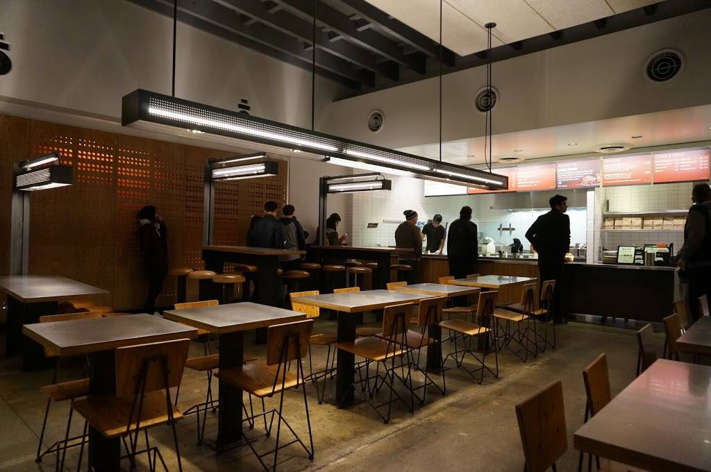 Chipotle Mexican Grill | restaurant | 4012 W Riverside Dr, Burbank, CA 91505, USA | 8185612004 OR +1 818-561-2004