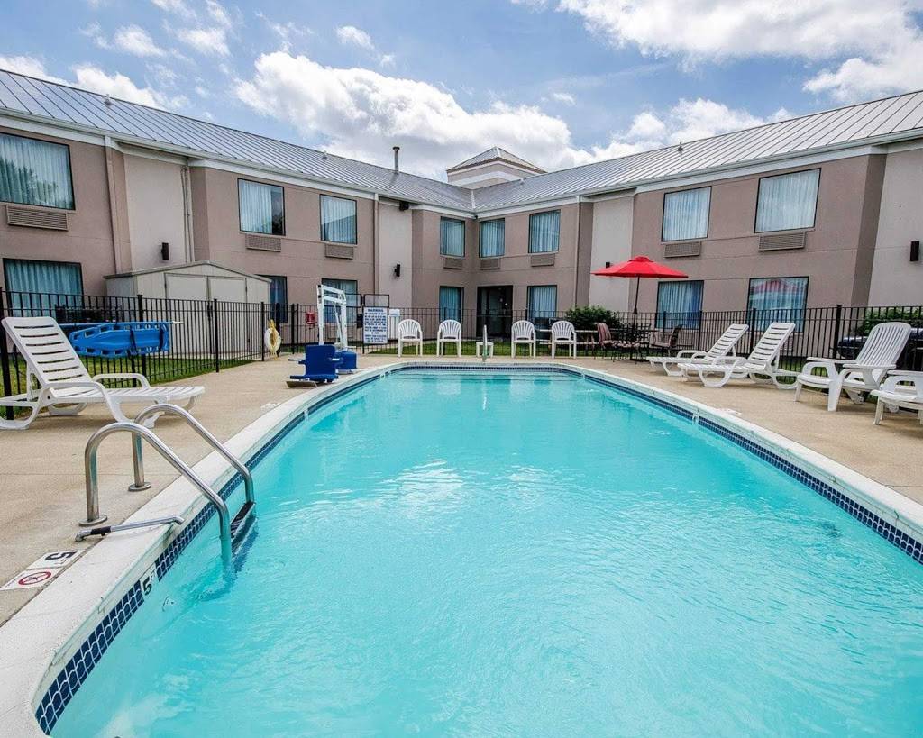 Sleep Inn Louisville Airport & Expo | restaurant | 3330 Preston Hwy, Gate #6, Louisville, KY 40213, USA | 5023689597 OR +1 502-368-9597