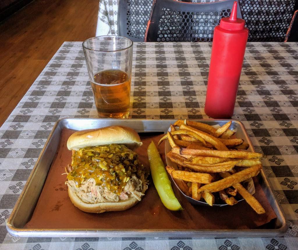 Dankys BAR-B-Q | restaurant | 4727 E Bell Rd #31, Phoenix, AZ 85032, USA | 6029962016 OR +1 602-996-2016