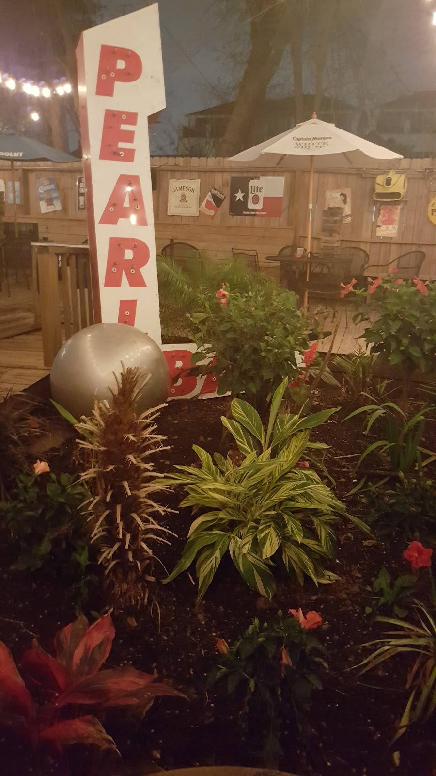 Pearl Bar | night club | 4216 Washington Ave, Houston, TX 77007, USA | 2817573229 OR +1 281-757-3229