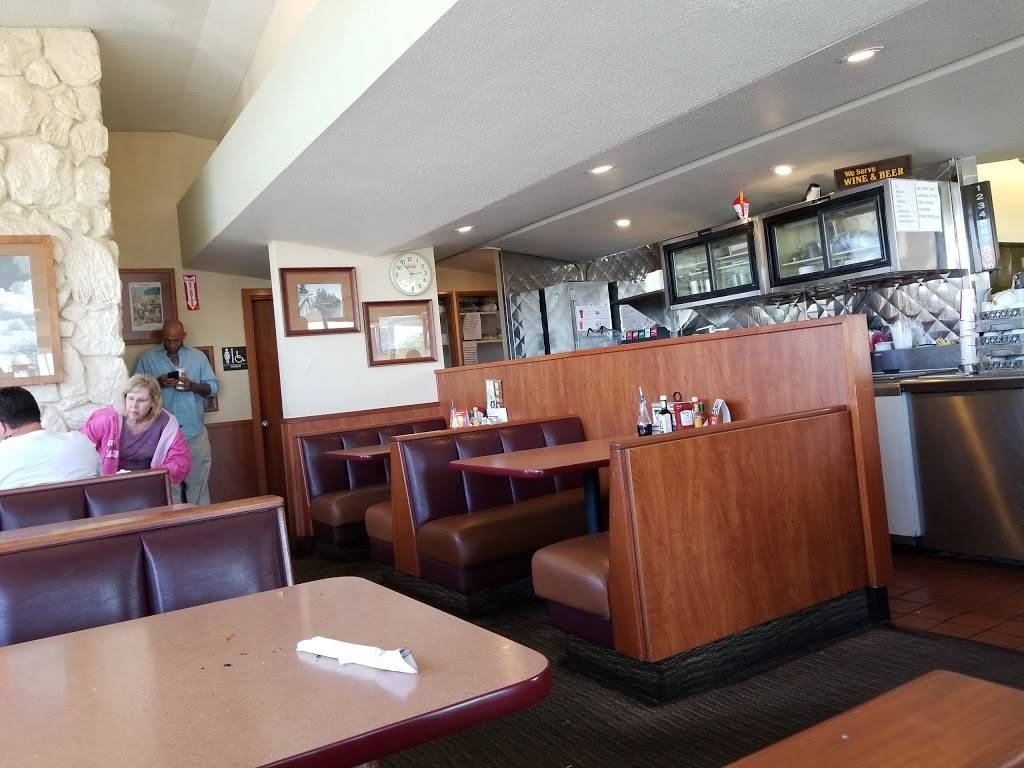 Dennys | restaurant | 4986 Petaluma Blvd N, Petaluma, CA 94952, USA | 7077698200 OR +1 707-769-8200