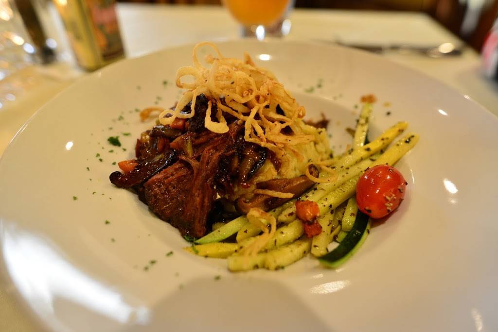 The Green Gateau | restaurant | 330 S 10th St, Lincoln, NE 68508, USA | 4024770330 OR +1 402-477-0330